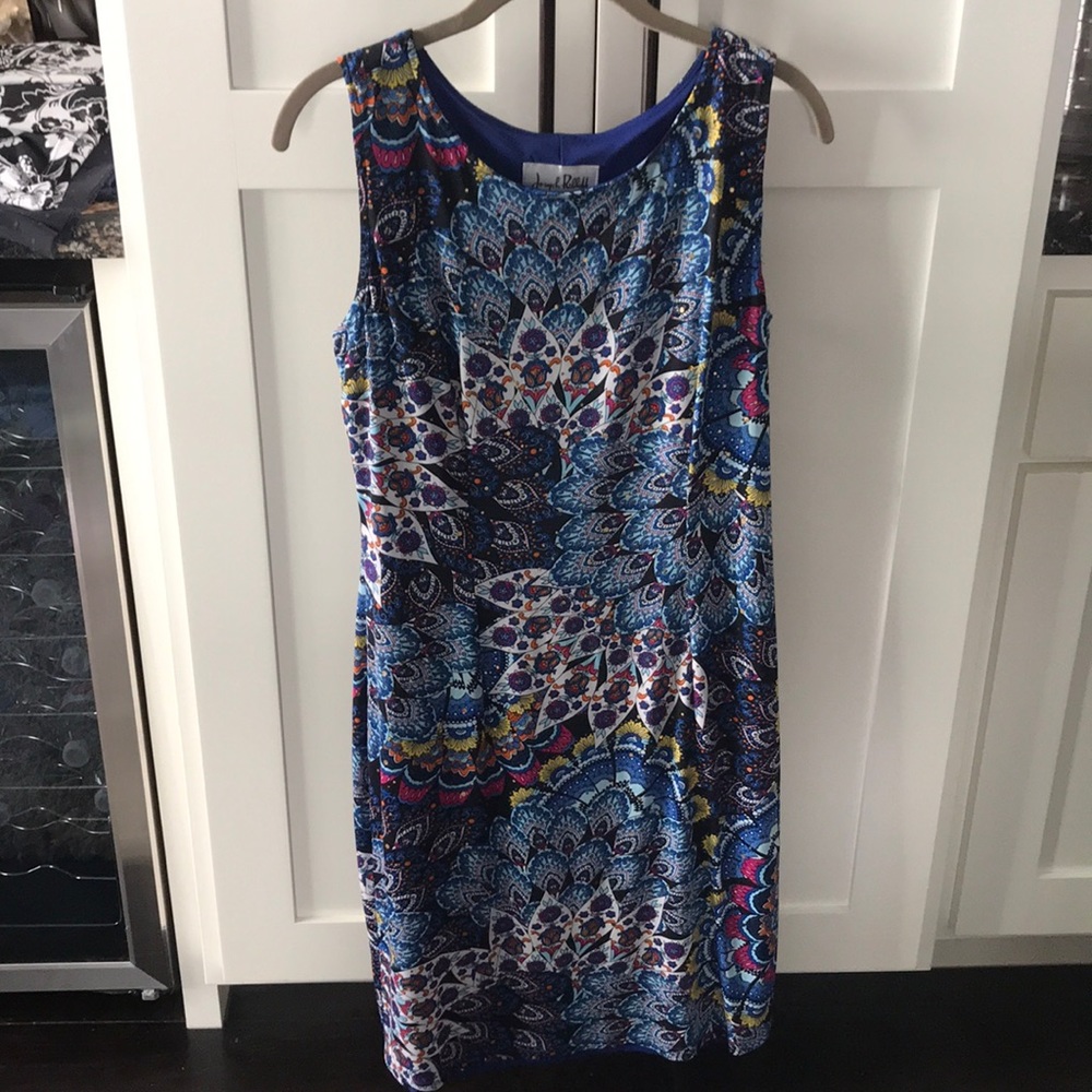 ANOTHER JOSEPH RIBKOFF DRESS!